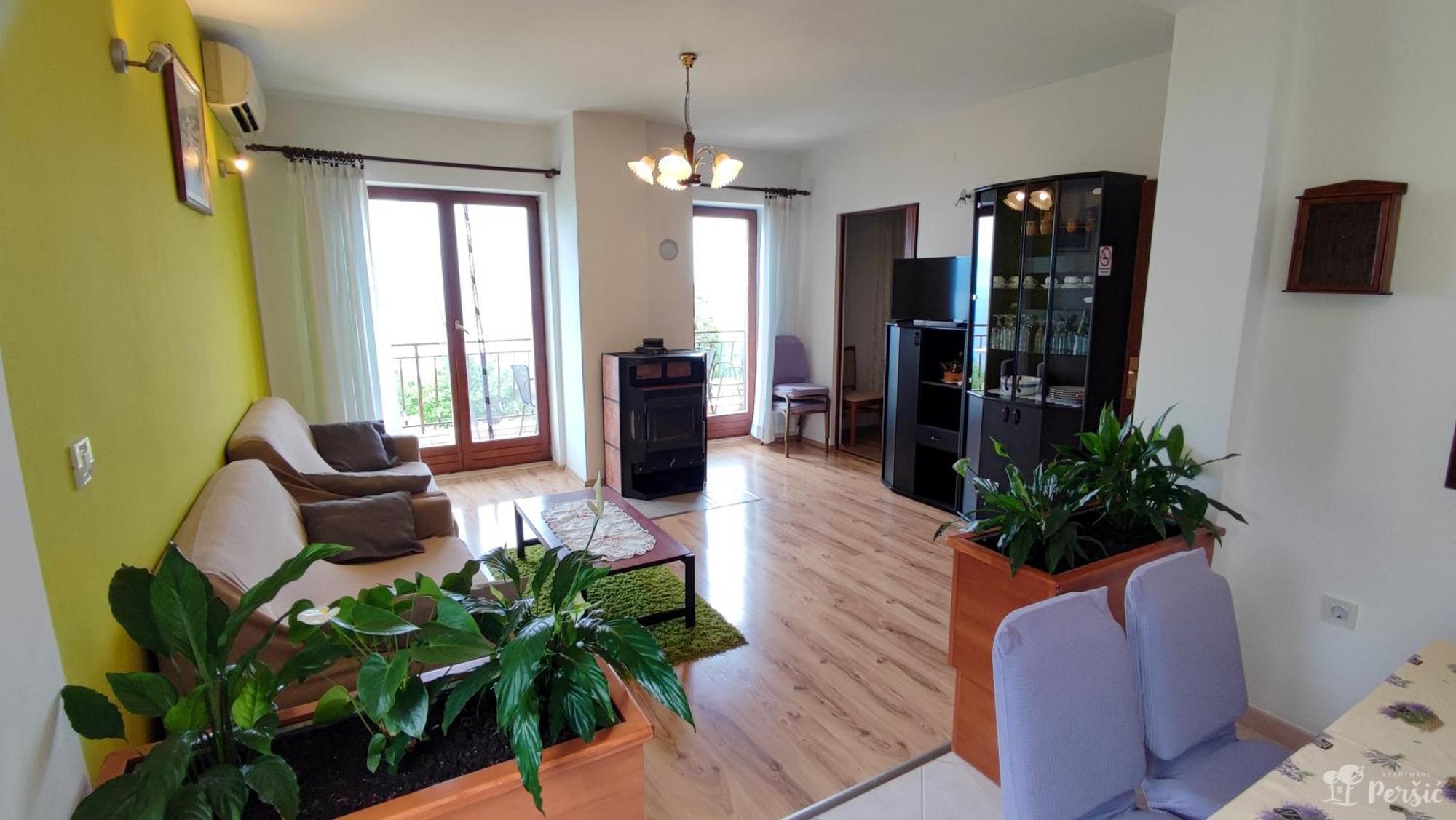 Apartman Persic Mošćenička Draga Eksteriør billede
